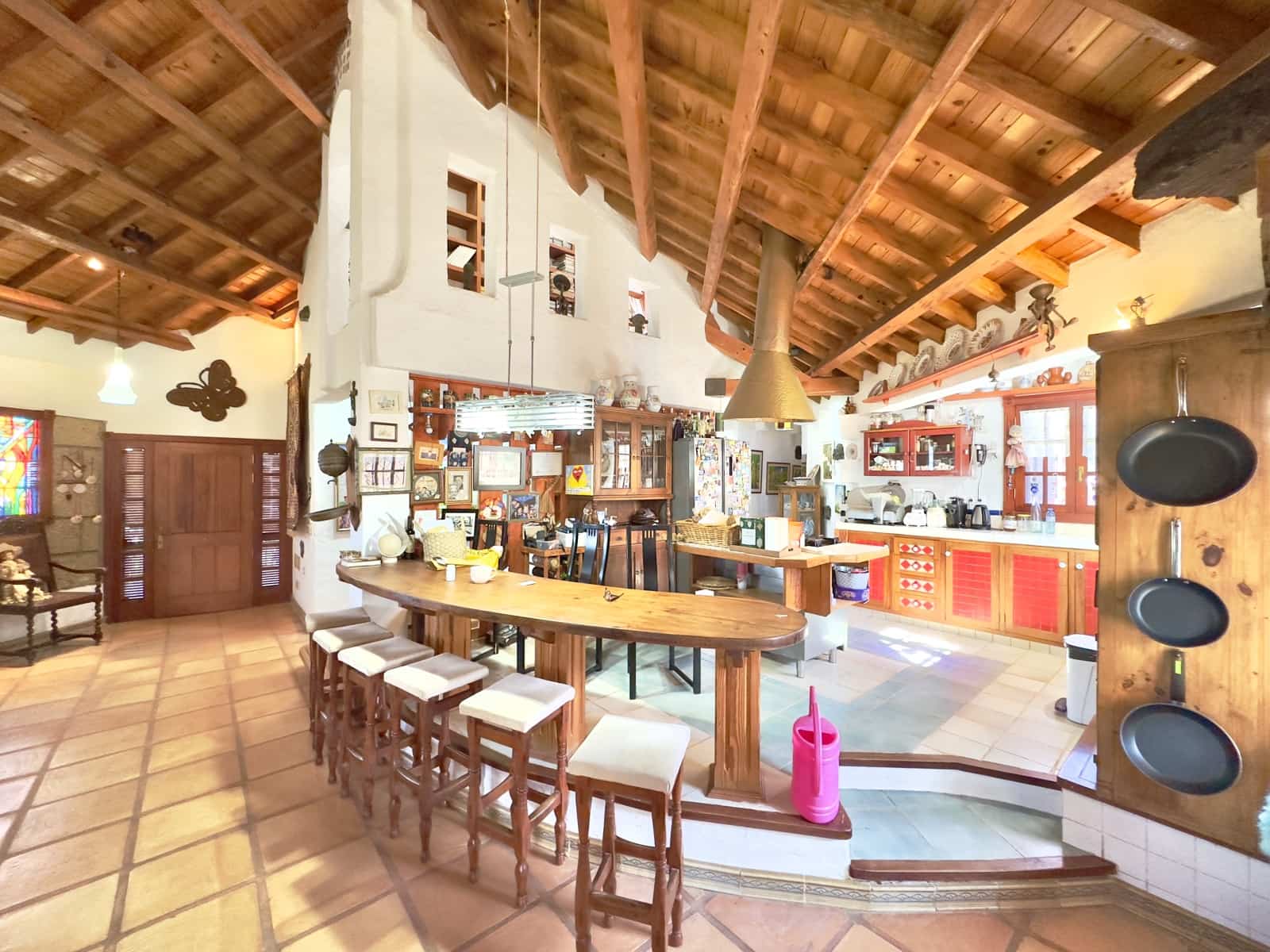 4 makuuhuone Huvila myytävänä paikassa La Camella mukana uima-altaan 
autotalli - 2 000 000 € (Ref: 9319923)