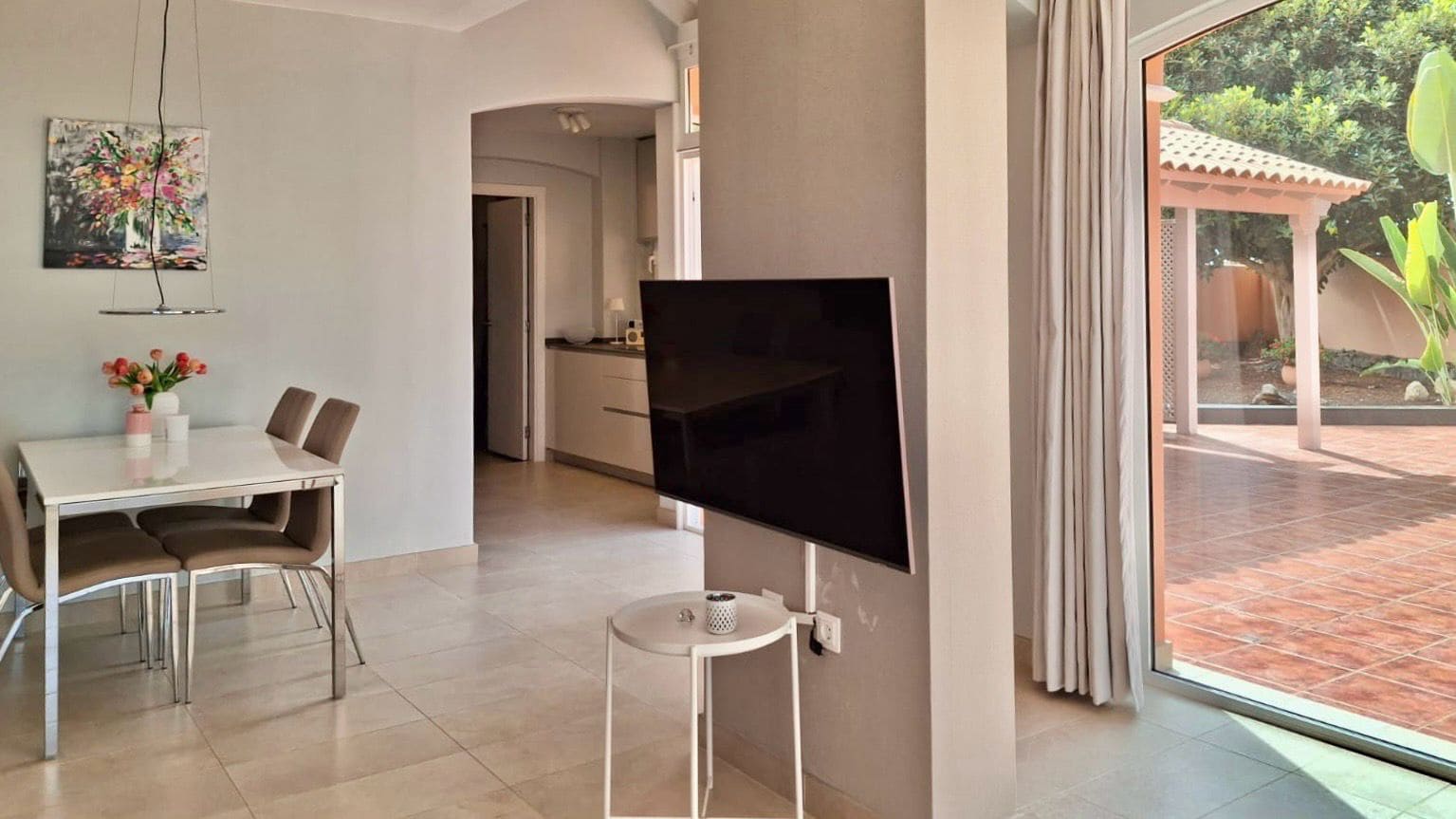 3 sypialnia Dom blizniak na sprzedaż w Costa Adeje z basenem garażem - 1 290 000 € (Ref: 9319924)