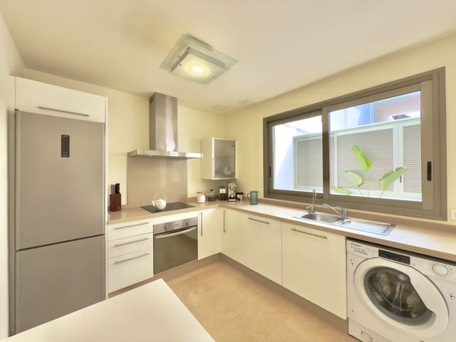 2 soveværelse Lejlighed til salg i La Caleta Adeje, Adeje med swimmingpool garage - € 1.490.000 (Ref: 9319925)