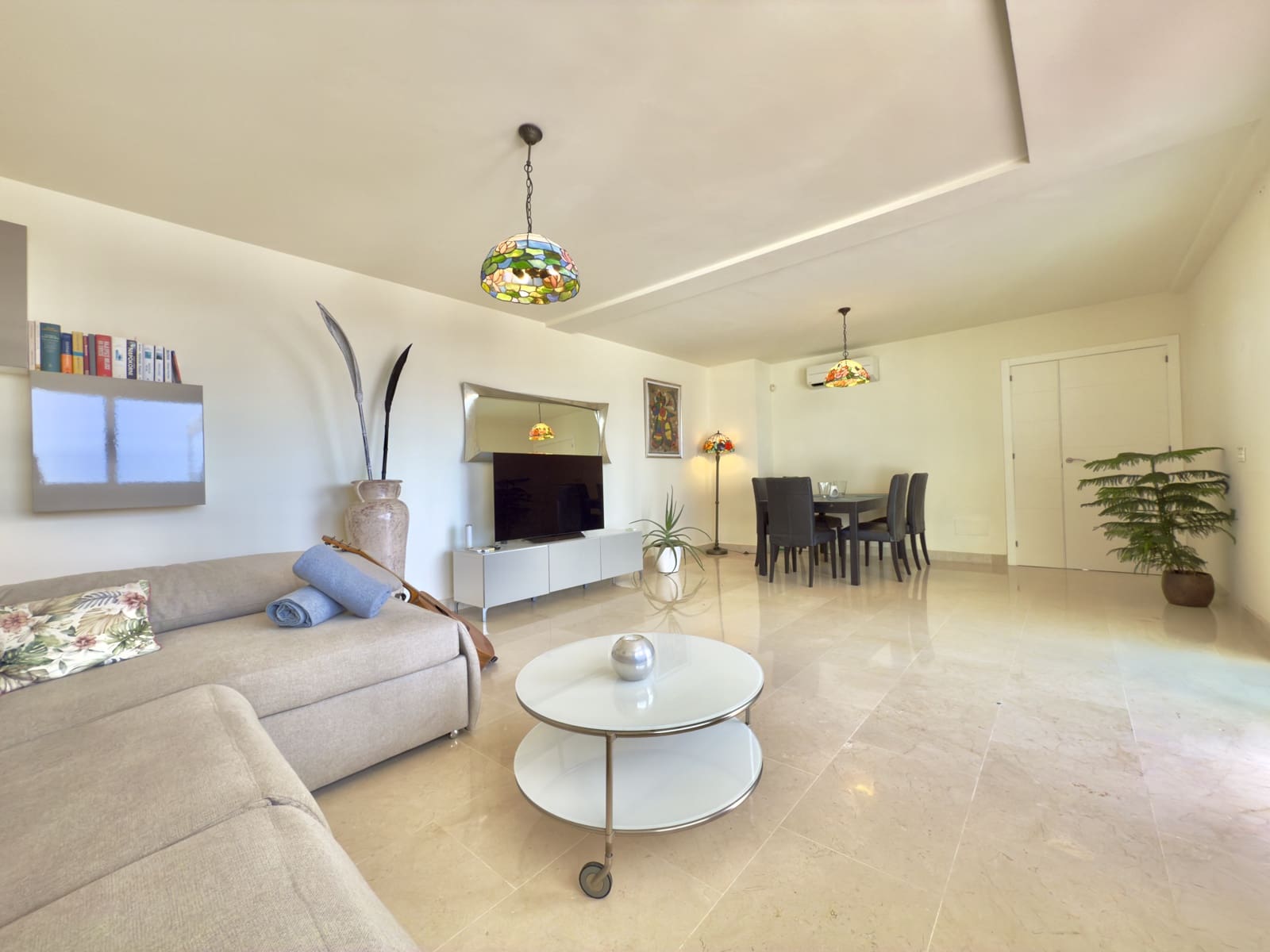 2 soveværelse Lejlighed til salg i La Caleta Adeje med swimmingpool garage - € 1.490.000 (Ref: 9319925)