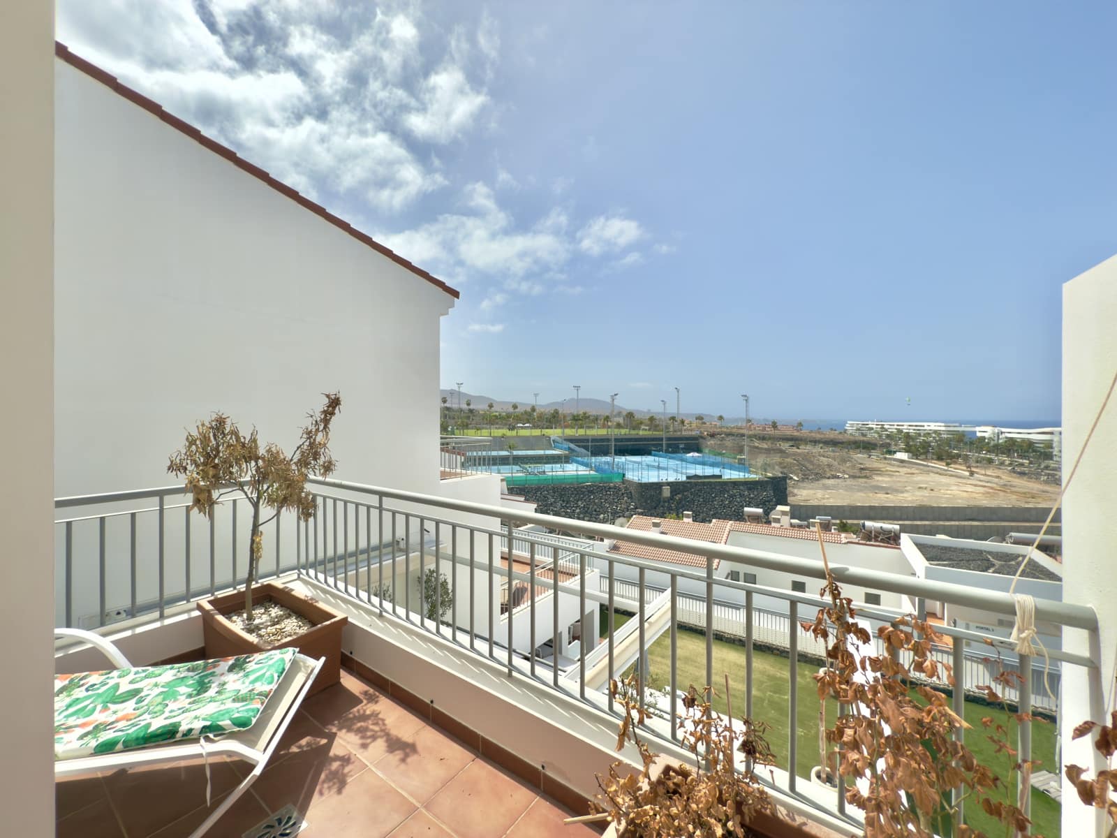 2 soveværelse Lejlighed til salg i La Caleta Adeje med swimmingpool garage - € 1.490.000 (Ref: 9319925)