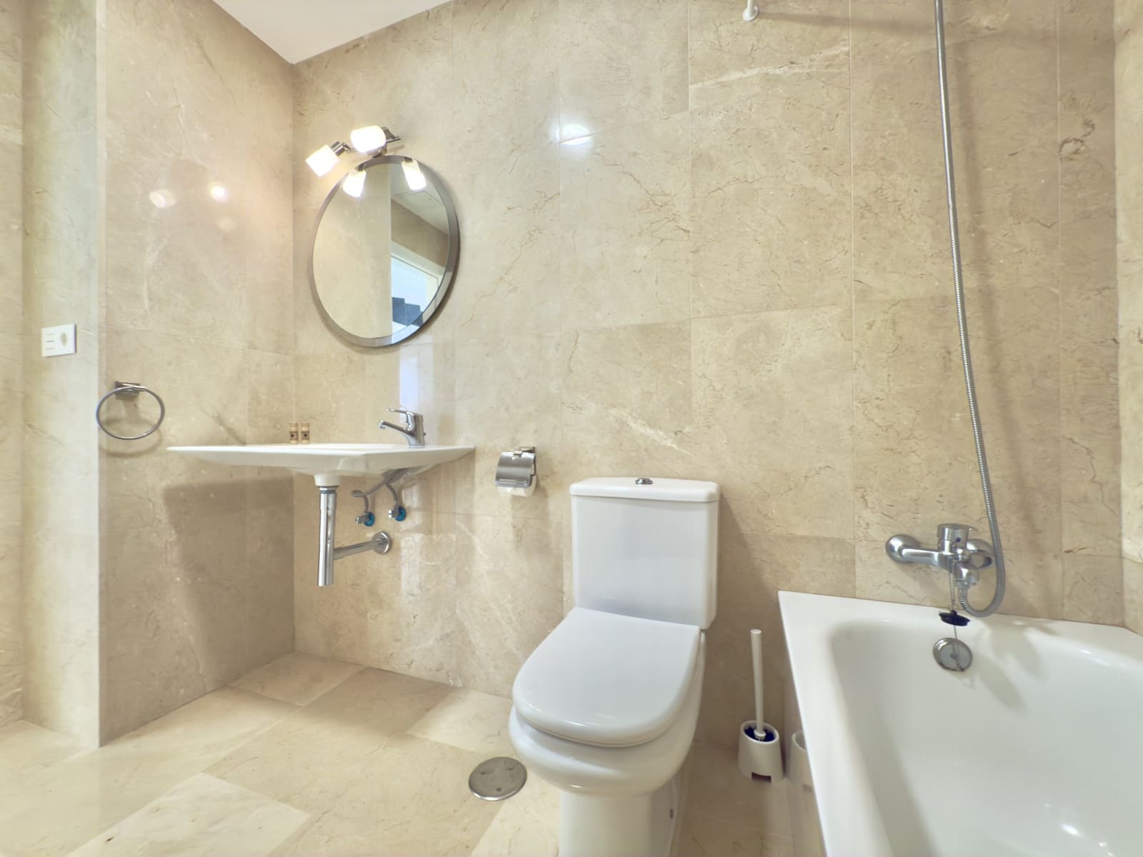 2 soveværelse Lejlighed til salg i La Caleta Adeje med swimmingpool garage - € 1.490.000 (Ref: 9319925)