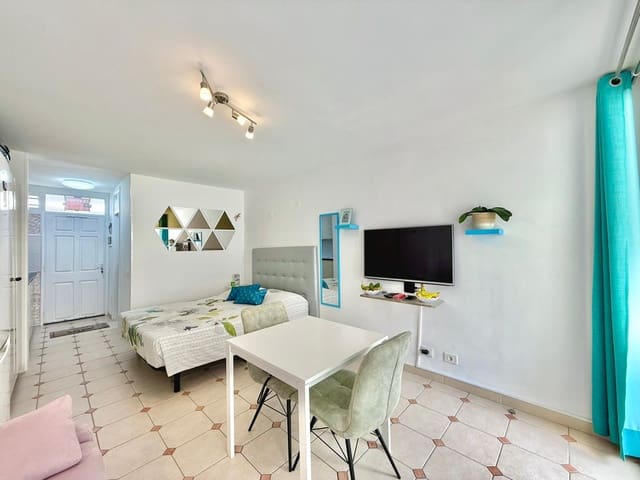 1 slaapkamer Studio te koop in Playa de las Américas, Adeje met zwembad garage - € 220.000 (Ref: 9395477)