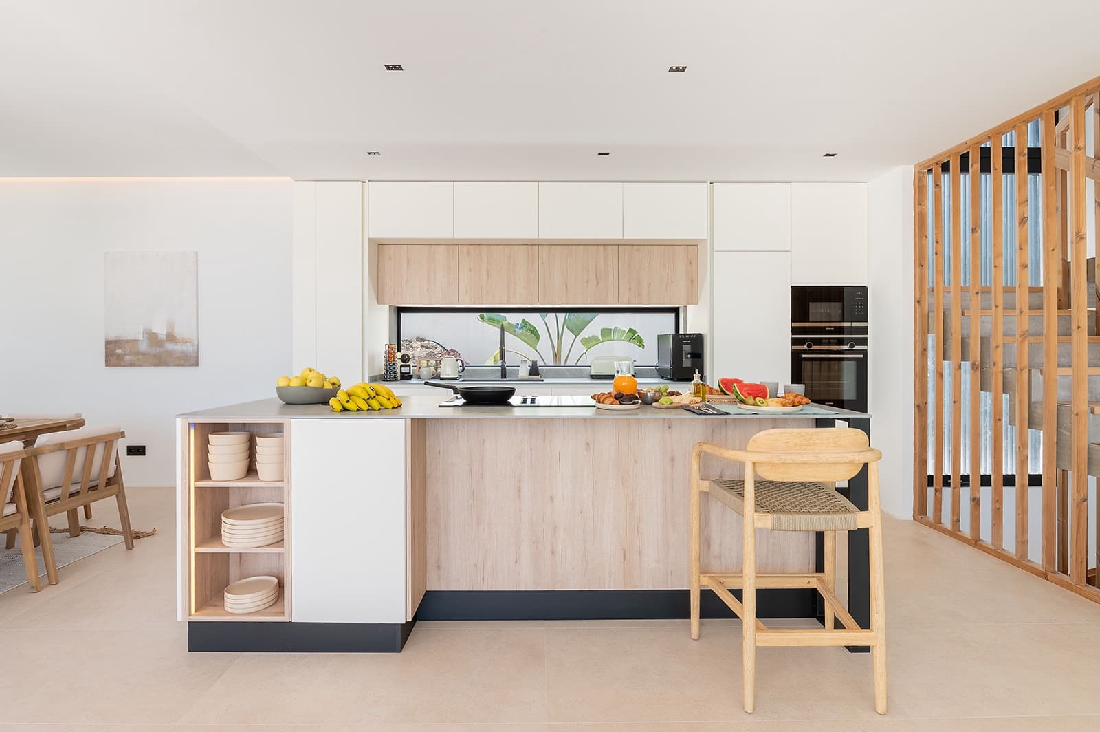 4 sypialnia Willa na sprzedaż w El Sauzal z basenem garażem - 1 750 000 € (Ref: 9405871)