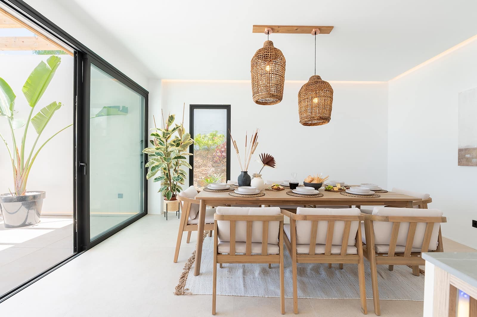 4 sypialnia Willa na sprzedaż w El Sauzal z basenem garażem - 1 750 000 € (Ref: 9405871)