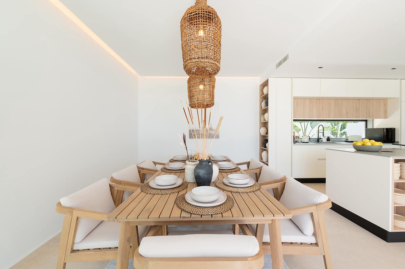 4 sypialnia Willa na sprzedaż w El Sauzal z basenem garażem - 1 750 000 € (Ref: 9405871)