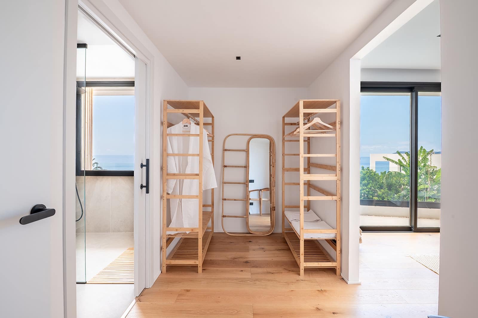 4 sypialnia Willa na sprzedaż w El Sauzal z basenem garażem - 1 750 000 € (Ref: 9405871)