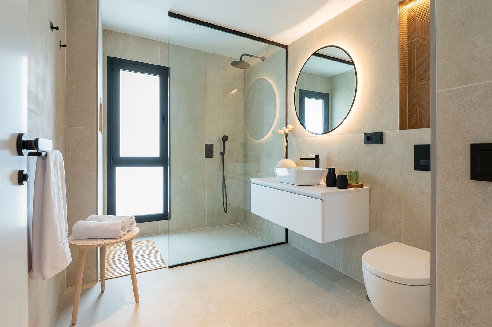 4 sypialnia Willa na sprzedaż w El Sauzal z basenem garażem - 1 750 000 € (Ref: 9405871)