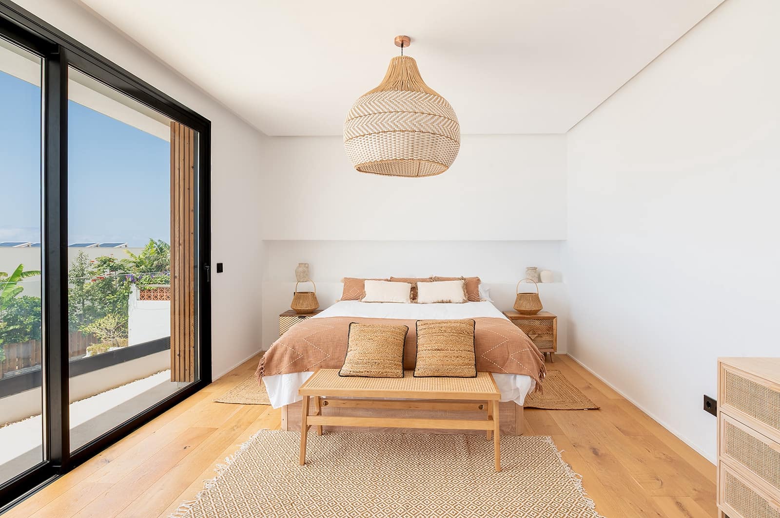 4 sypialnia Willa na sprzedaż w El Sauzal z basenem garażem - 1 750 000 € (Ref: 9405871)