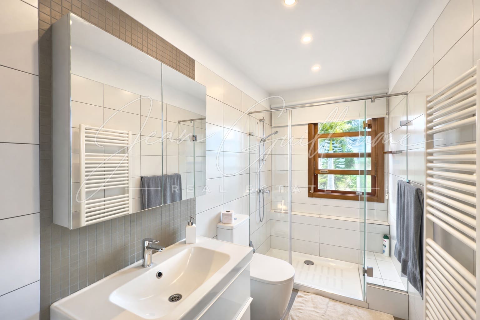 3 bedroom Villa for sale in Buenavista del Norte with garage - € 1,100,000 (Ref: 9405931)