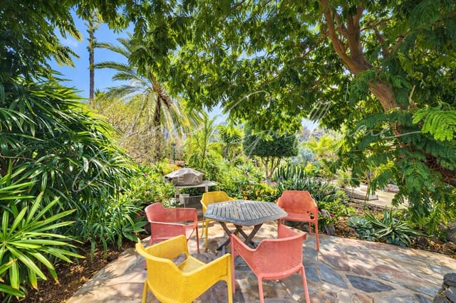 Chalet de 3 habitaciones en Buenavista del Norte en venta con garaje - 1.100.000 € (Ref: 9405931)