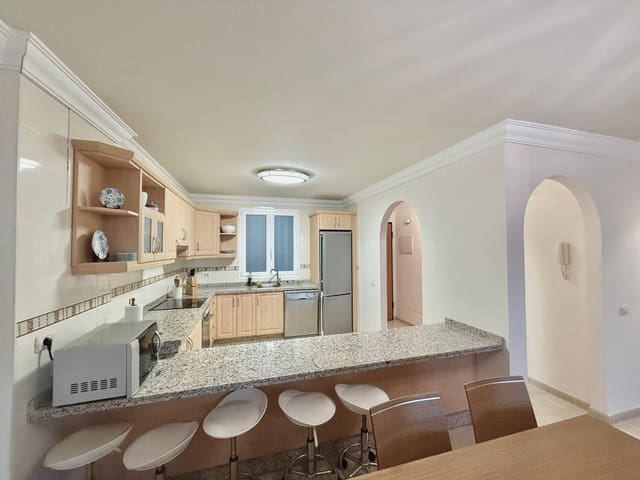 2 soverom Leilighet til salgs i Torviscas, Adeje med svømmebasseng garasje - € 490 000 (Ref: 9449713)