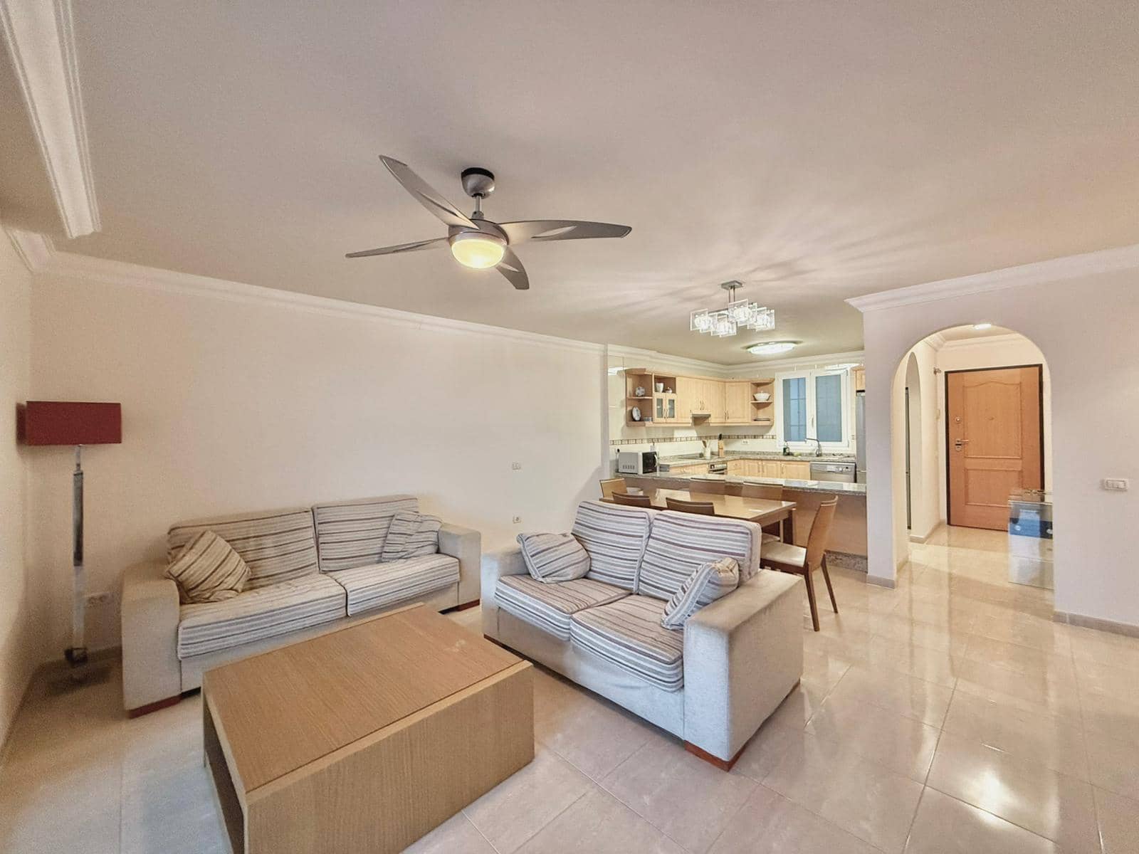 2 soverom Leilighet til salgs i Torviscas med svømmebasseng garasje - € 490 000 (Ref: 9449713)