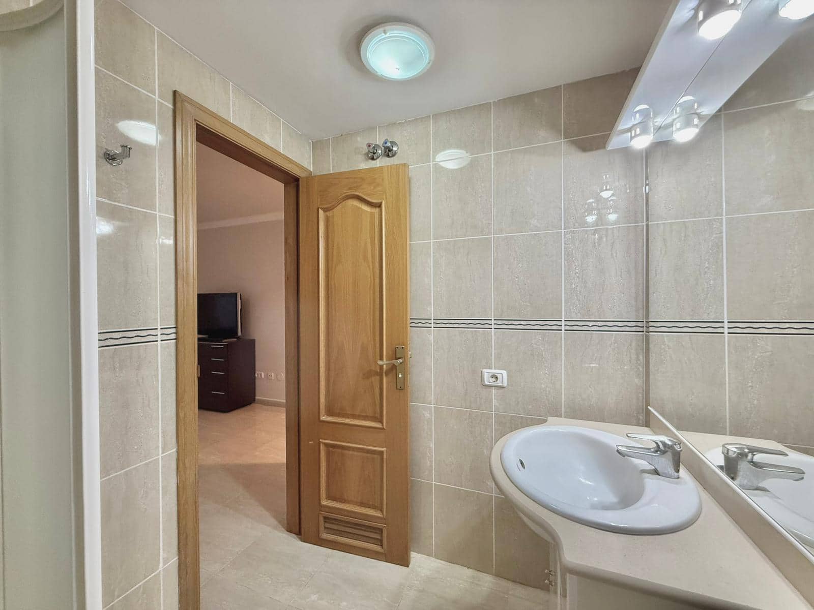 2 soverom Leilighet til salgs i Torviscas med svømmebasseng garasje - € 490 000 (Ref: 9449713)