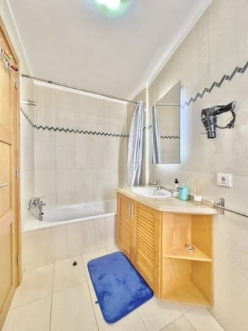 3 sypialnia Dom na sprzedaż w Santiago del Teide z basenem garażem - 595 000 € (Ref: 9460675)