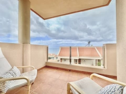 3 sypialnia Dom na sprzedaż w Santiago del Teide z basenem garażem - 595 000 € (Ref: 9460675)