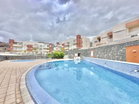 3 sypialnia Dom na sprzedaż w Santiago del Teide z basenem garażem - 595 000 € (Ref: 9460675)