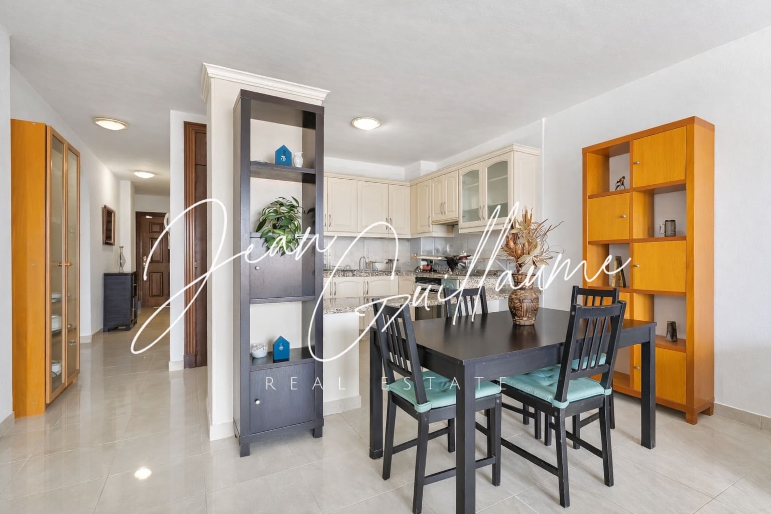 2 bedroom Apartment for sale in Playa Paraiso with pool - € 285,000 (Ref: 9490898)