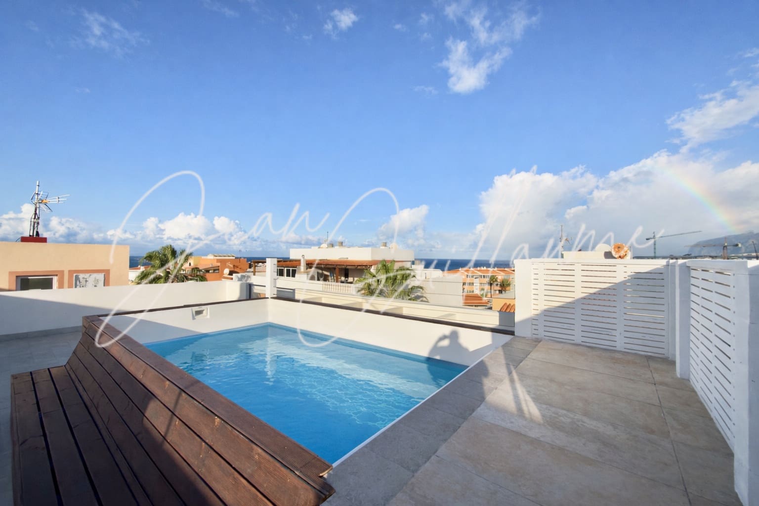 2 quarto Apartamento para venda em Playa San Juan com piscina garagem - 325 000 € (Ref: 9553047)