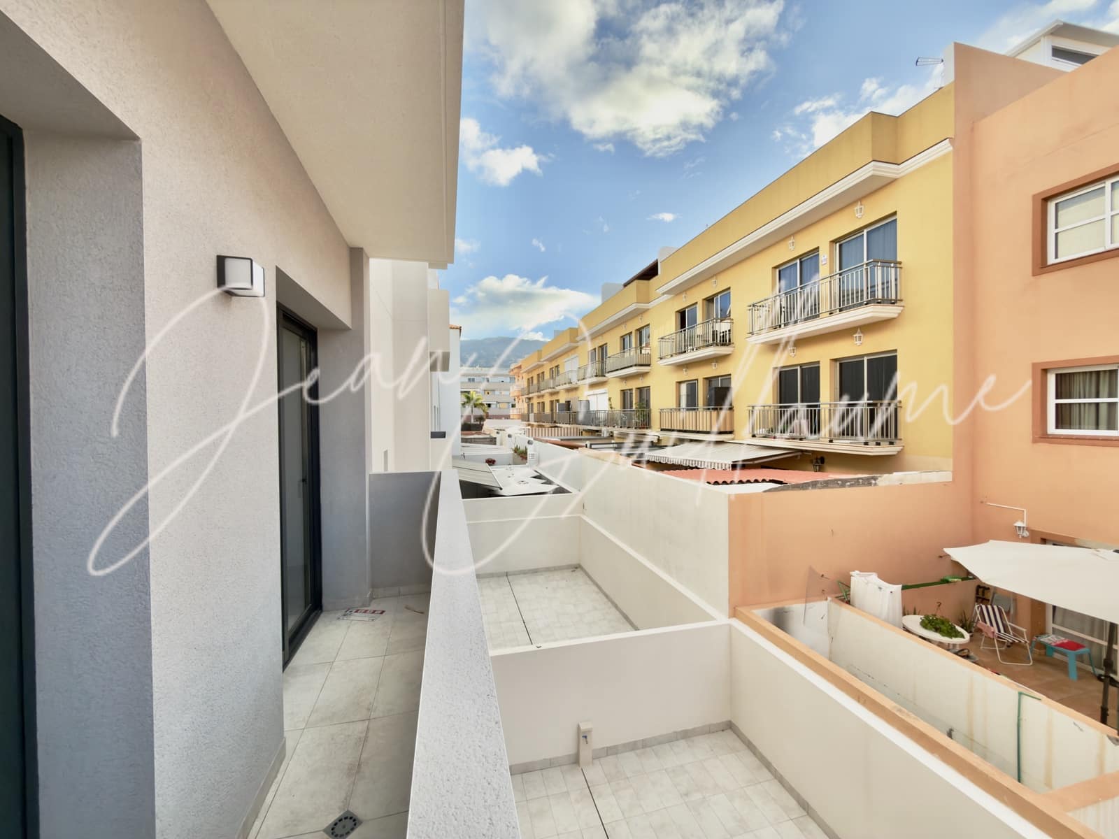 2 quarto Apartamento para venda em Playa San Juan com piscina garagem - 325 000 € (Ref: 9553047)