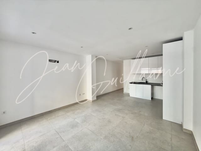 2 quarto Apartamento para venda em Playa San Juan, Guía de Isora com piscina garagem - 325 000 € (Ref: 9553047)