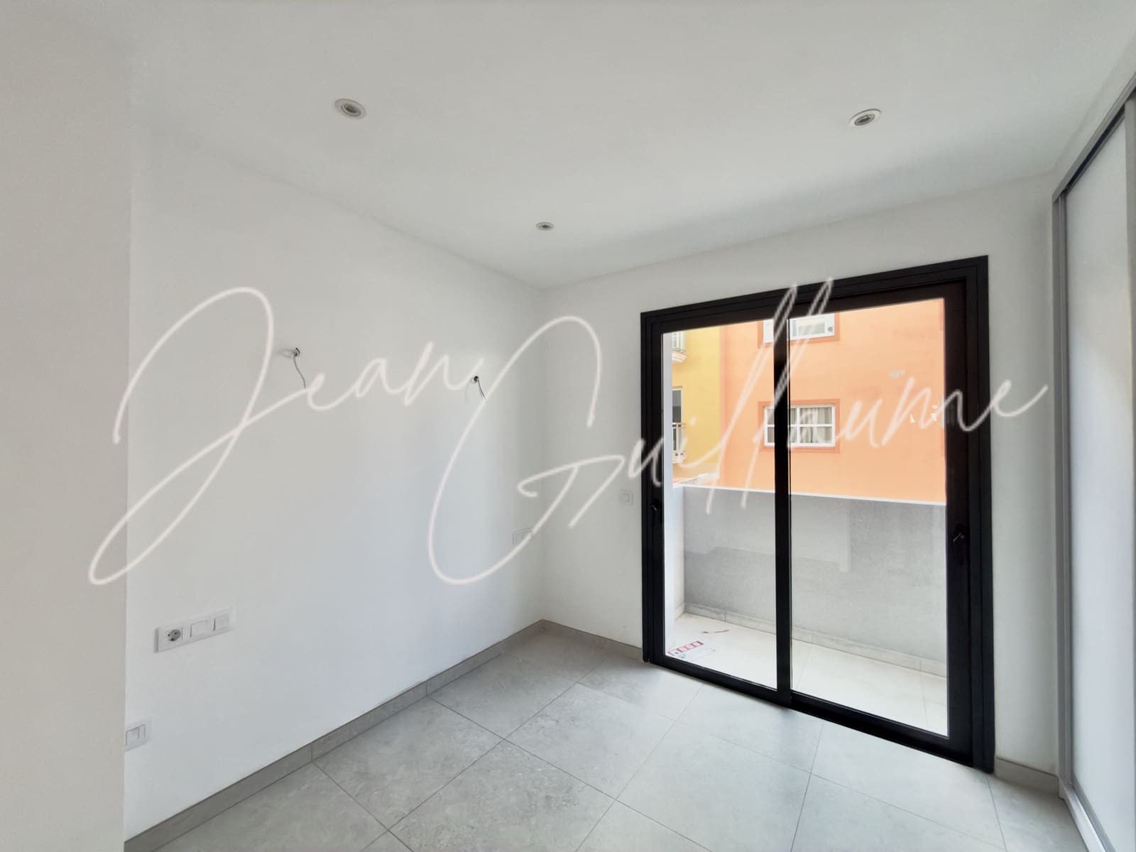 2 quarto Apartamento para venda em Playa San Juan com piscina garagem - 325 000 € (Ref: 9553047)