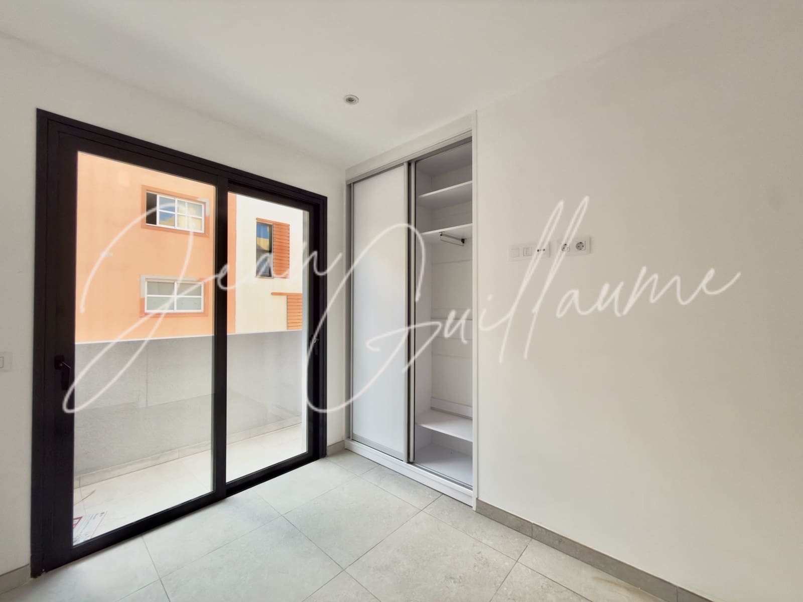 2 quarto Apartamento para venda em Playa San Juan com piscina garagem - 325 000 € (Ref: 9553047)