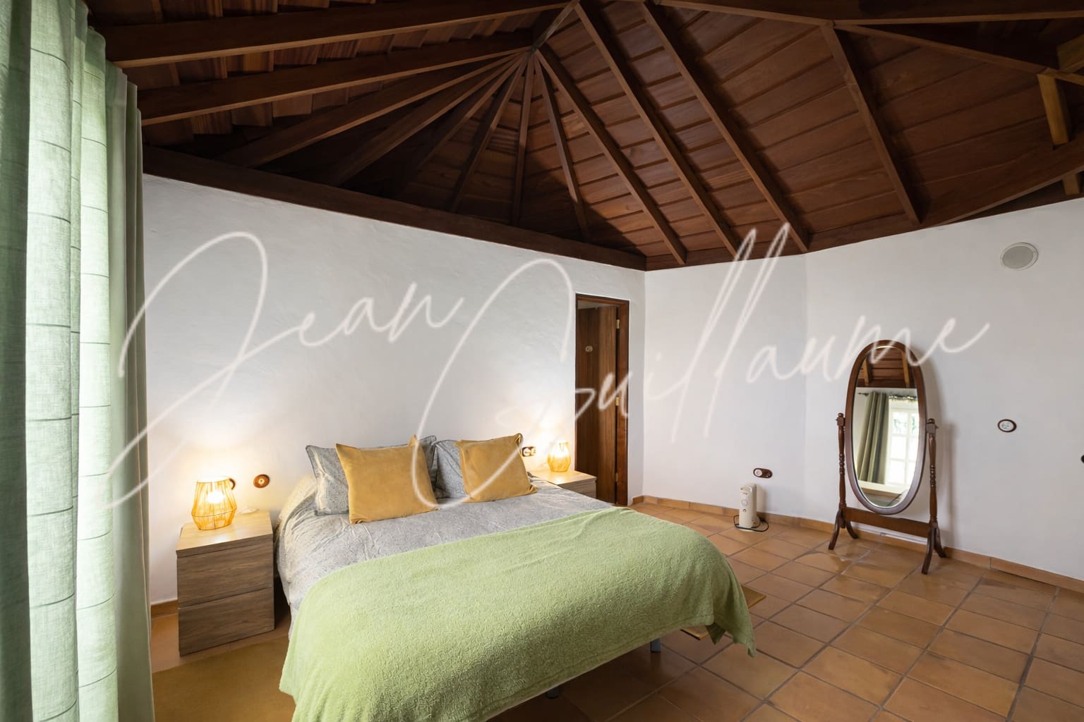 2 makuuhuone Maalaistalo myytävänä paikassa El Tanque mukana uima-altaan 
autotalli - 450 000 € (Ref: 9558884)