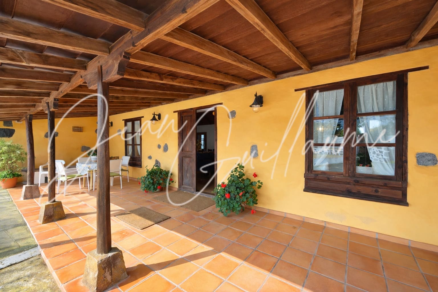 2 makuuhuone Maalaistalo myytävänä paikassa El Tanque mukana uima-altaan 
autotalli - 450 000 € (Ref: 9558884)