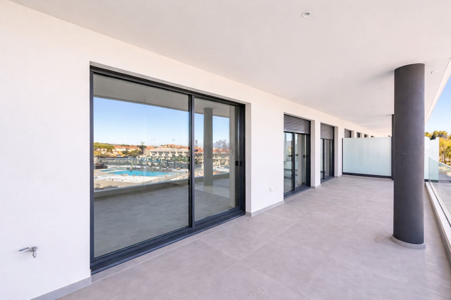 2 quarto Apartamento para venda em Costa Adeje com piscina garagem - 670 000 € (Ref: 9768723)