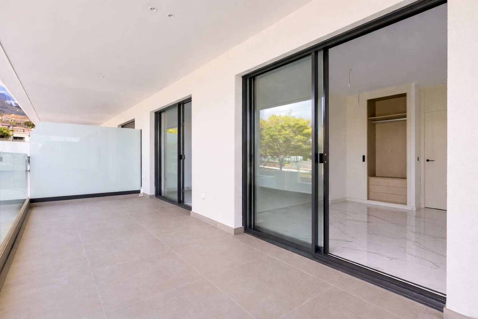 2 Zimmer Apartment zu verkaufen in Costa Adeje mit Pool Garage - 595.000 € (Ref: 9769029)