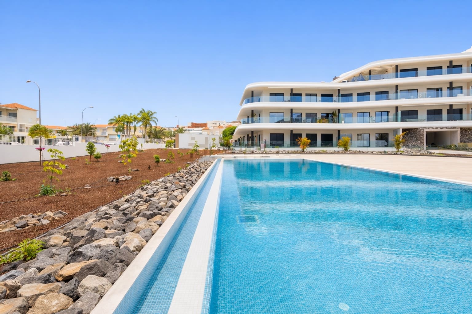 2 sypialnia Apartament na sprzedaż w Costa Adeje z basenem garażem - 595 000 € (Ref: 9769042)