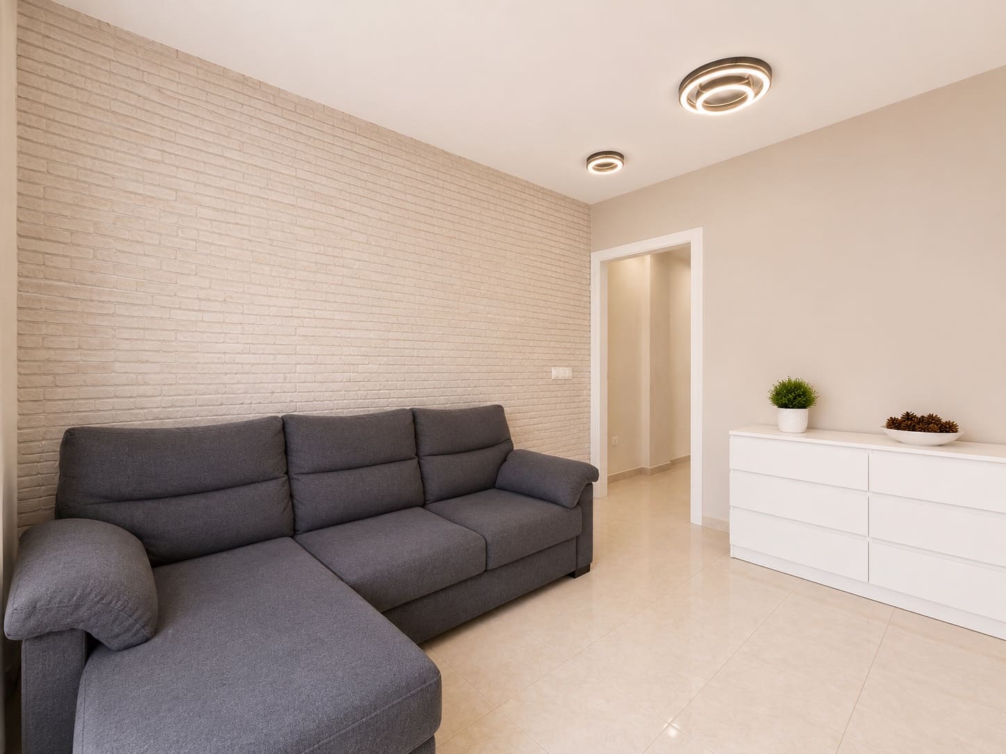 2 bedroom Apartment for sale in Adeje with garage - € 274,900 (Ref: 9826065)