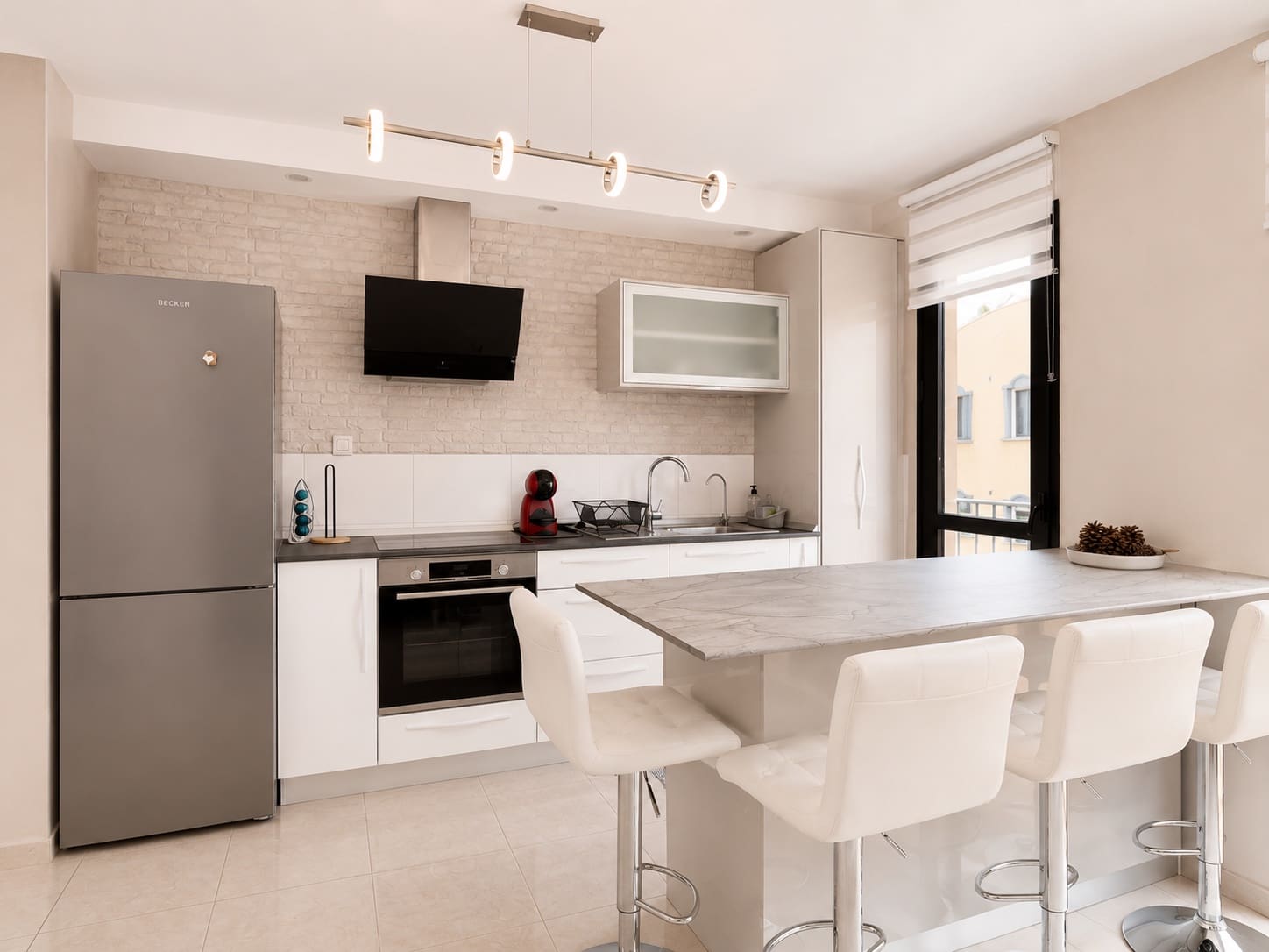 2 bedroom Apartment for sale in Adeje with garage - € 274,900 (Ref: 9826065)