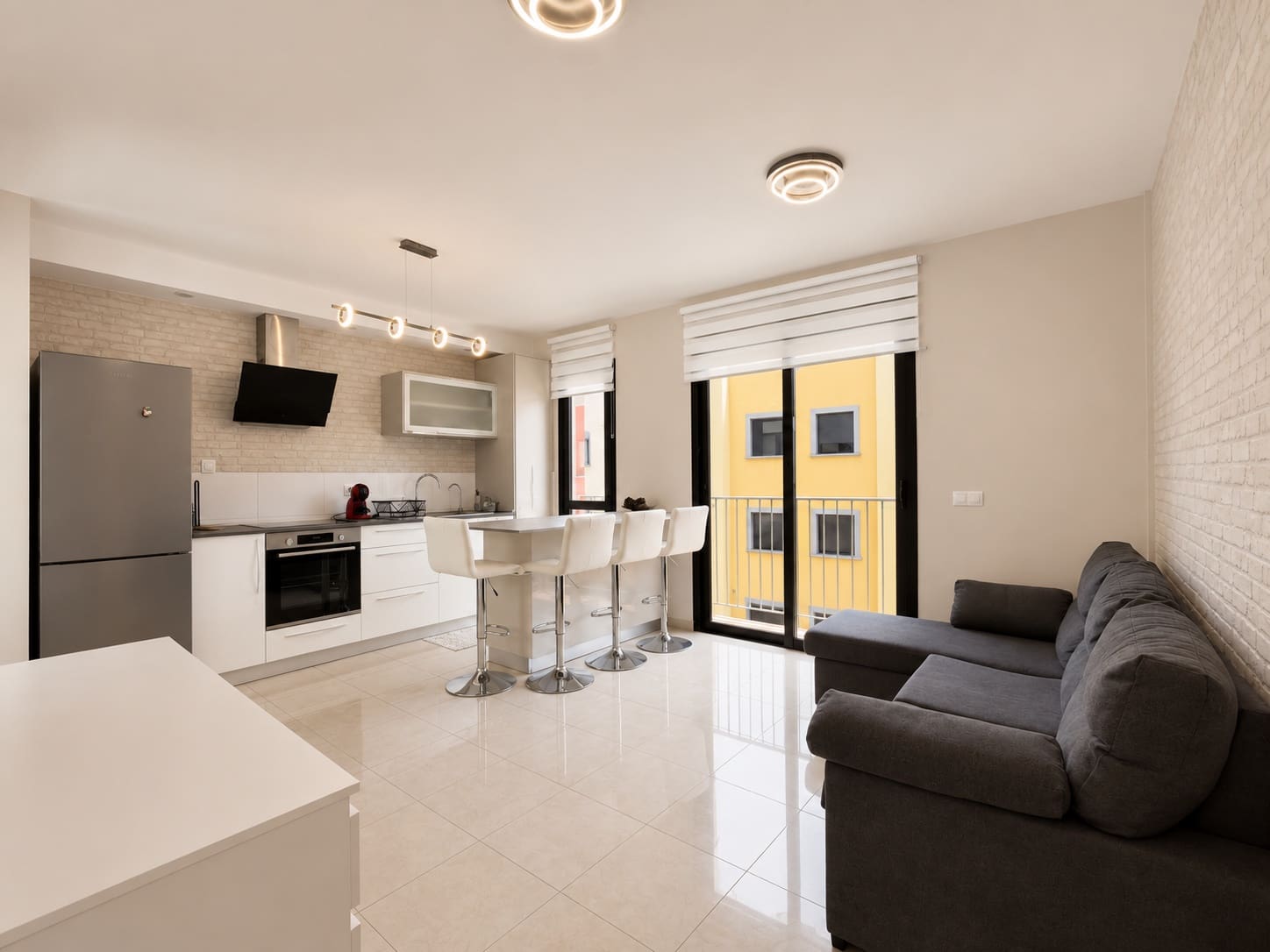 2 bedroom Apartment for sale in Adeje with garage - € 274,900 (Ref: 9826065)