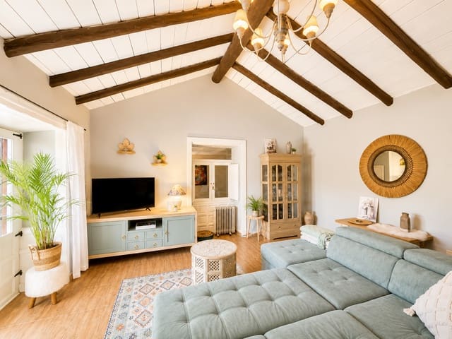 2 soveværelse Finca/Landehus til salg i El Roque, San Miguel de Abona med garage - € 479.000 (Ref: 9858338)