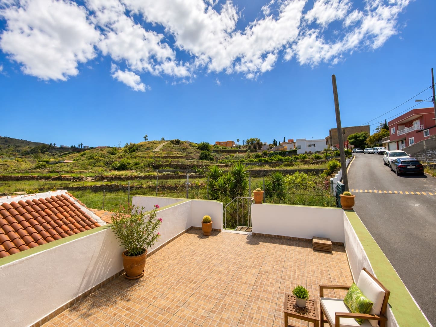 2 bedroom Finca/Country House for sale in El Roque with garage - € 479,000 (Ref: 9858338)