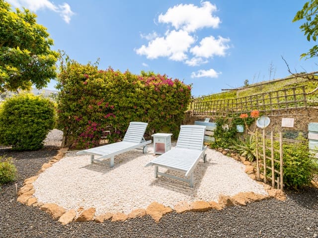 2 soveværelse Finca/Landehus til salg i El Roque, San Miguel de Abona med garage - € 479.000 (Ref: 9858338)