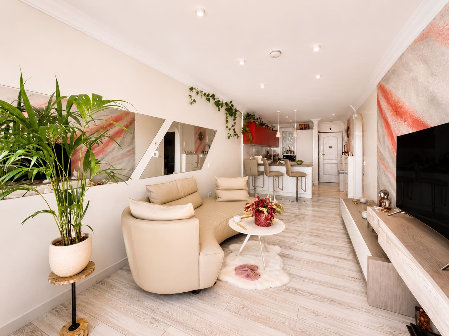 Apartamento de 2 habitaciones en Costa Adeje en venta con piscina garaje - 395.000 € (Ref: 9889245)