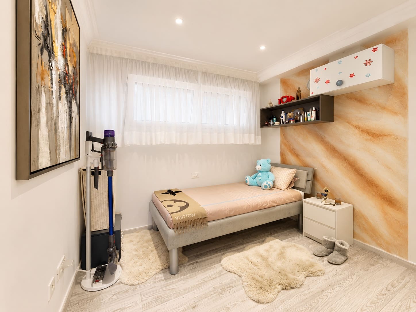 Apartamento de 2 habitaciones en Costa Adeje en venta con piscina garaje - 395.000 € (Ref: 9889245)