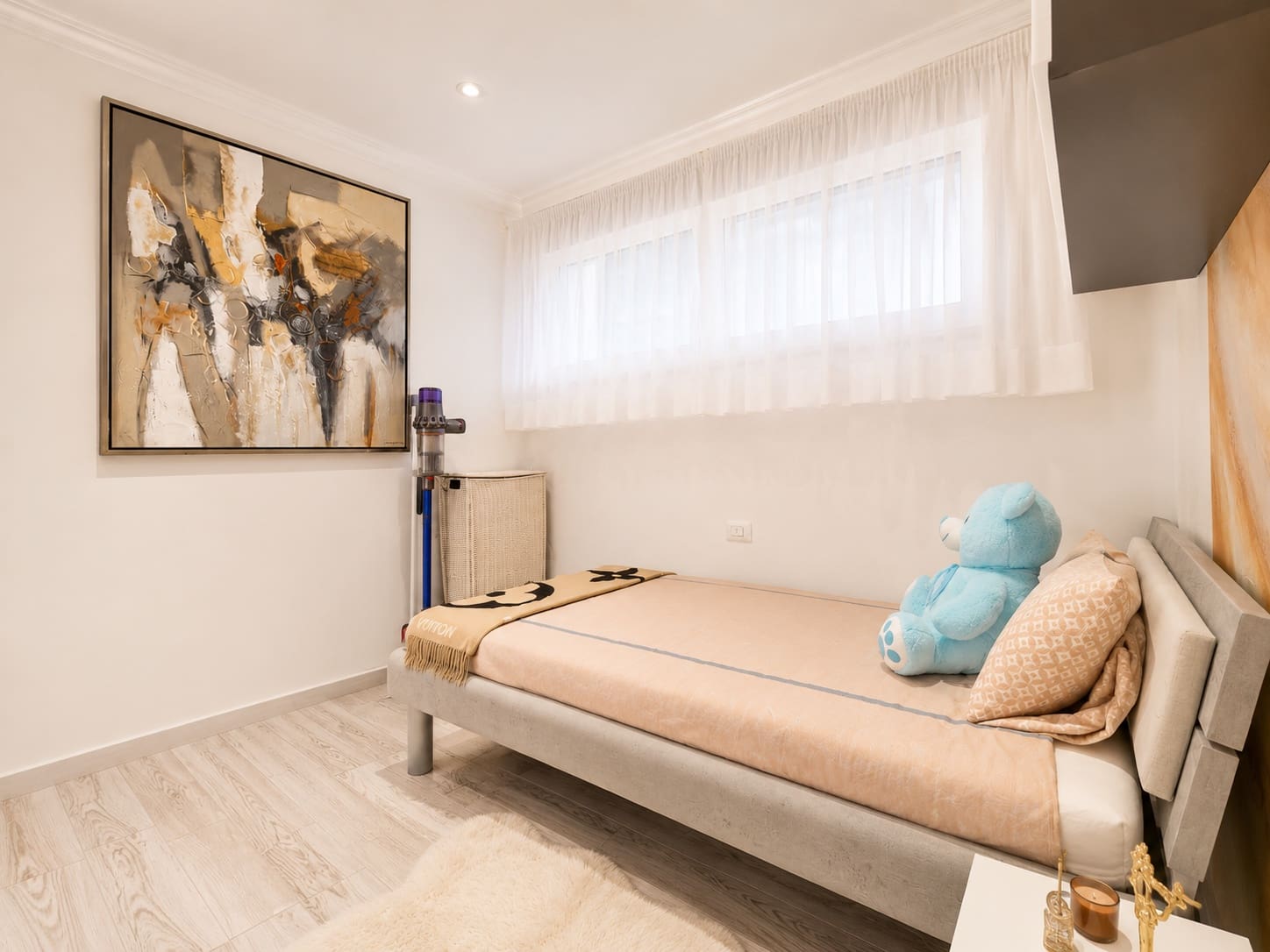 Apartamento de 2 habitaciones en Costa Adeje en venta con piscina garaje - 395.000 € (Ref: 9889245)