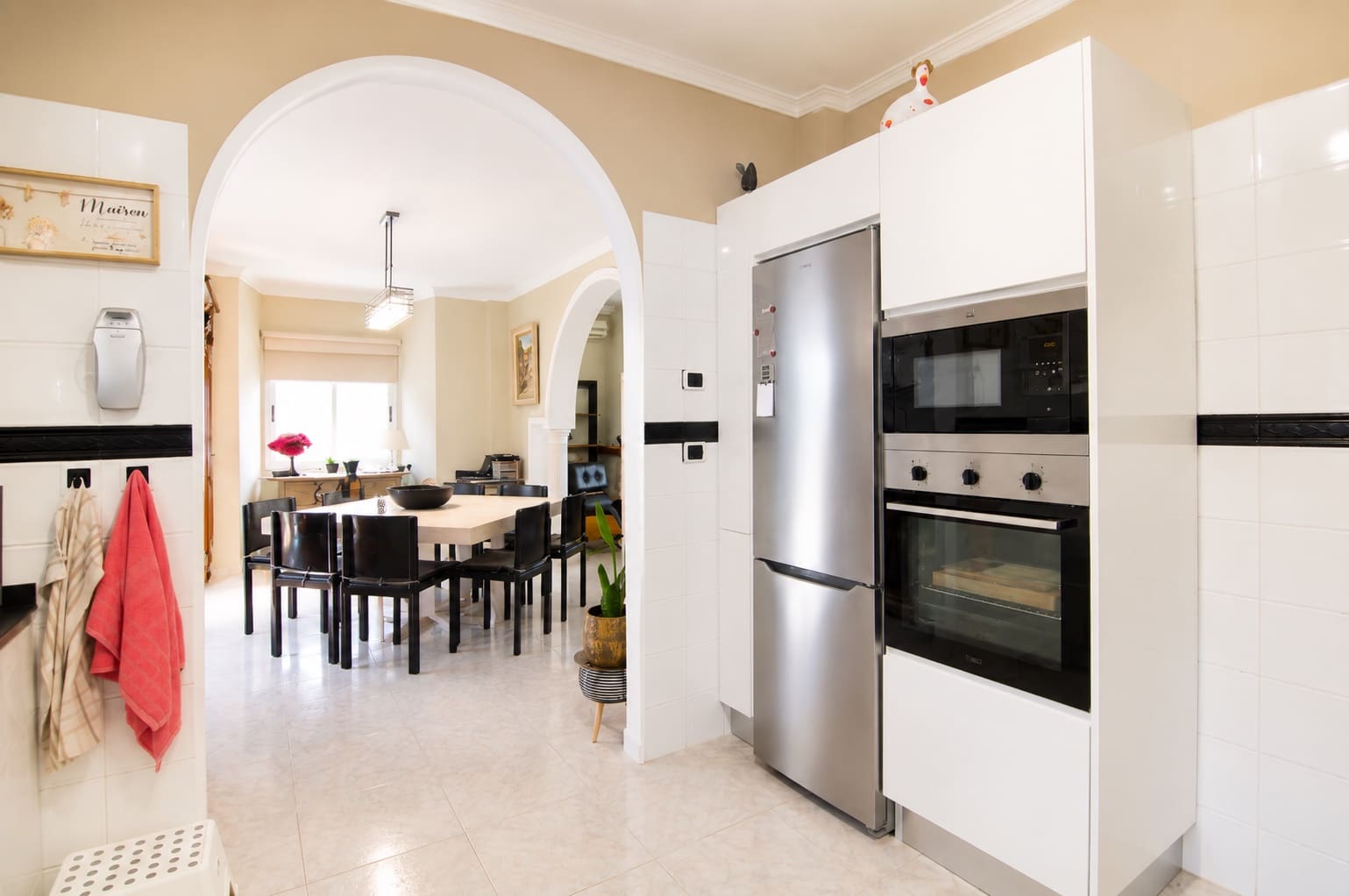 4 Zimmer Villa zu verkaufen in Valle de San Lorenzo mit Garage - 780.000 € (Ref: 9891298)
