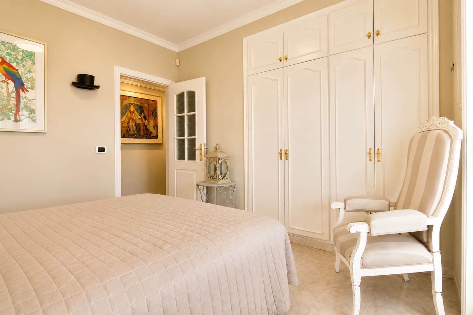 4 Zimmer Villa zu verkaufen in Valle de San Lorenzo mit Garage - 780.000 € (Ref: 9891298)