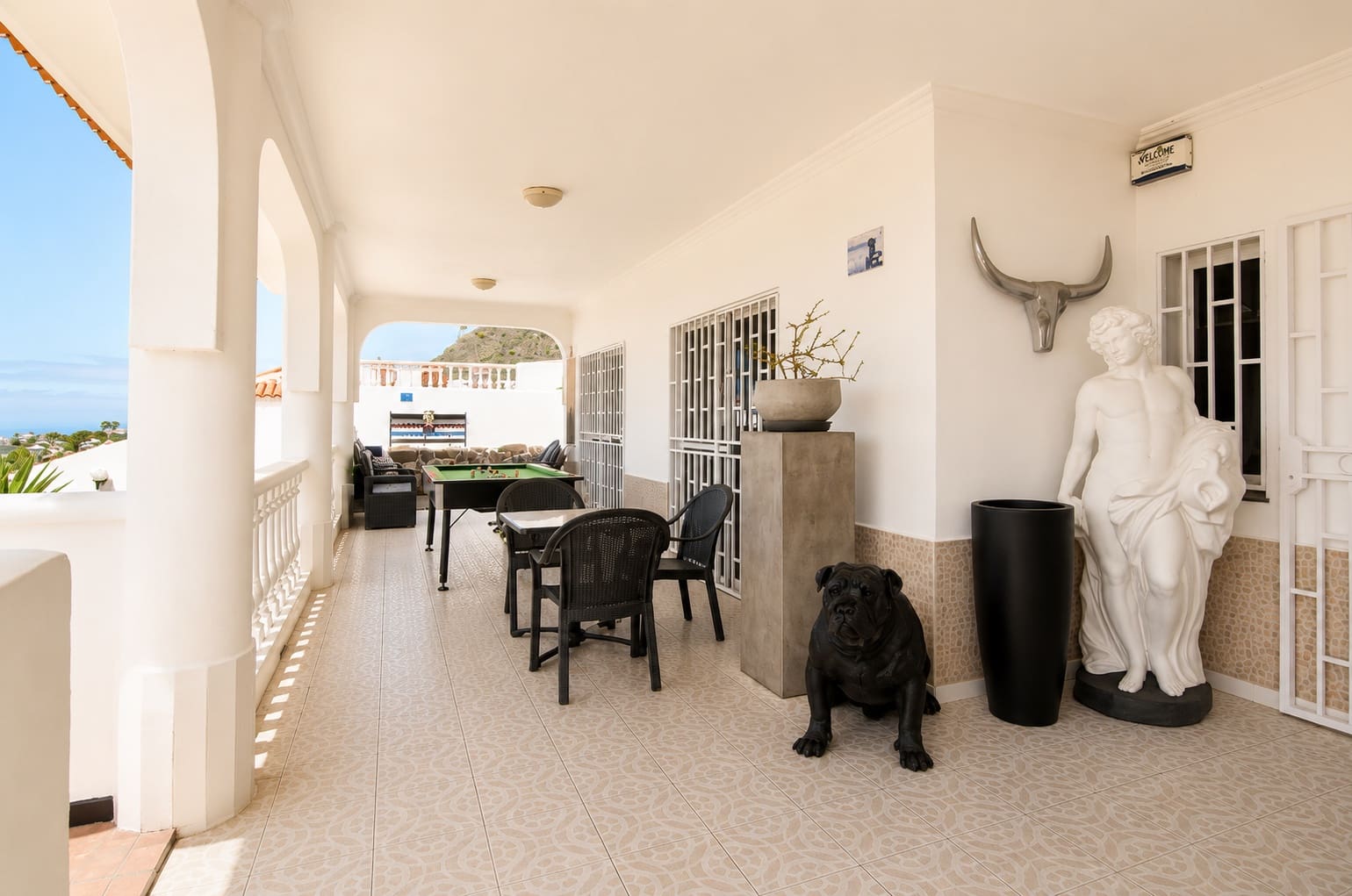 4 Zimmer Villa zu verkaufen in Valle de San Lorenzo mit Garage - 780.000 € (Ref: 9891298)