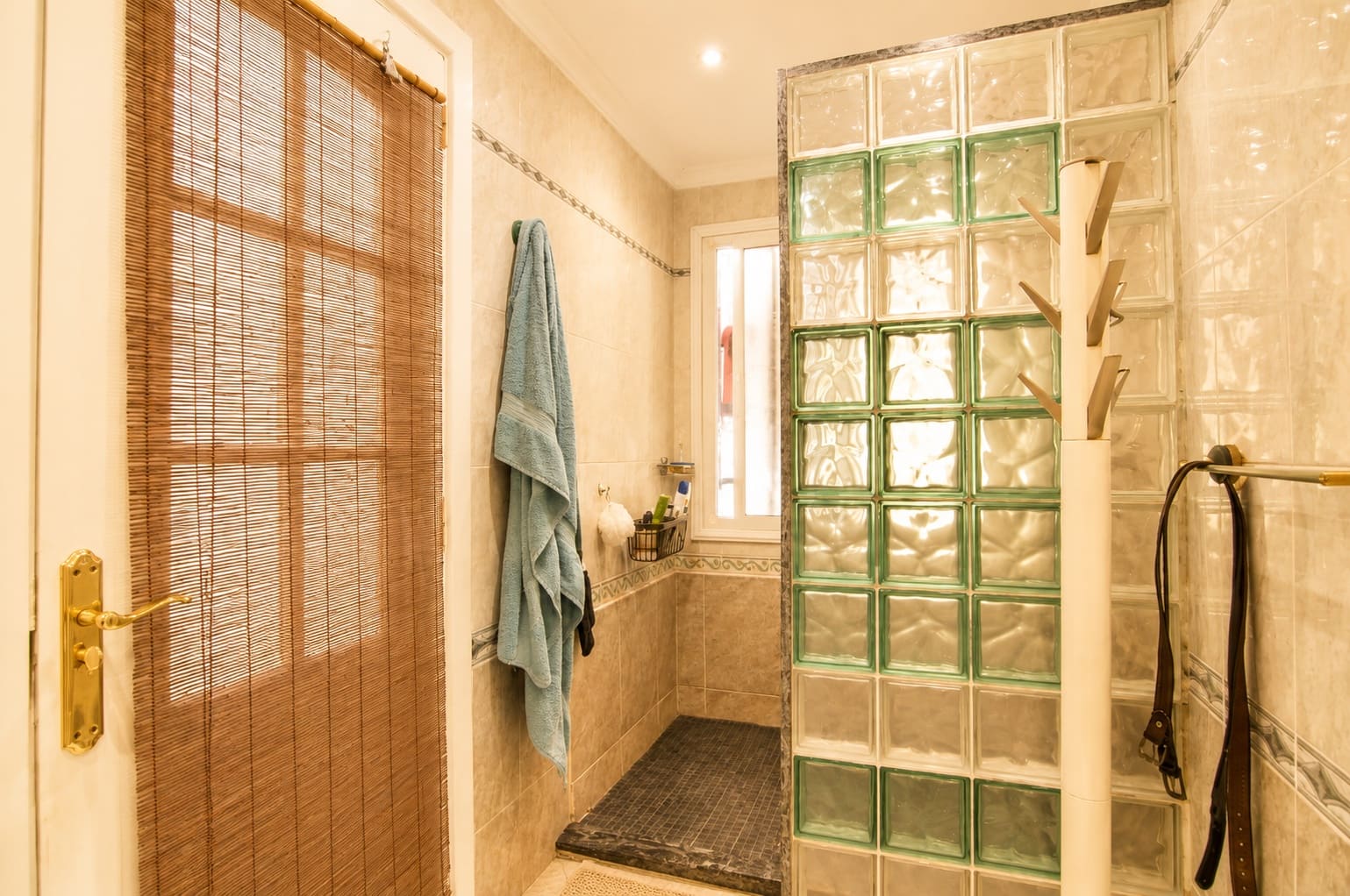 4 Zimmer Villa zu verkaufen in Valle de San Lorenzo mit Garage - 780.000 € (Ref: 9891298)