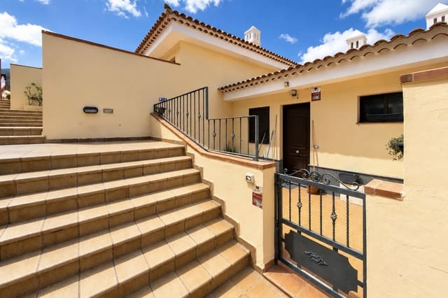 3 sypialnia Dom na sprzedaż w El Madroñal, Adeje z garażem - 400 000 € (Ref: 9927974)