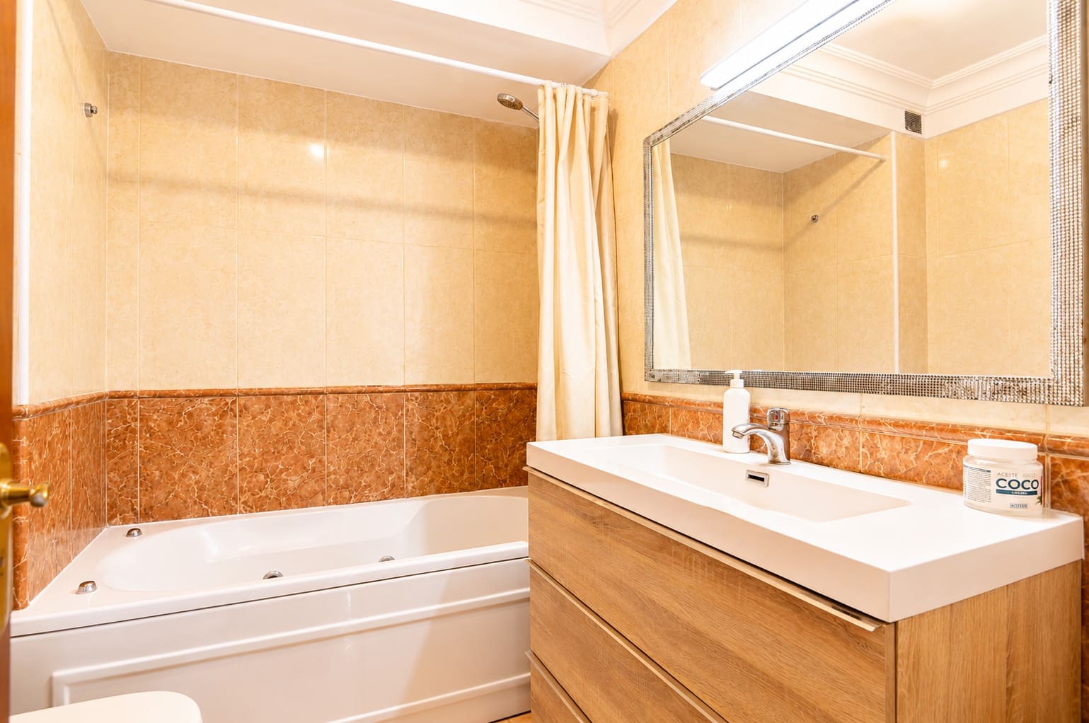 3 bedroom Townhouse for sale in El Madronal with garage - € 400,000 (Ref: 9927974)