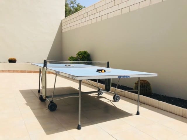 4 soveværelse Villa til salg i Adeje med swimmingpool - € 1.680.000 (Ref: 9353850)