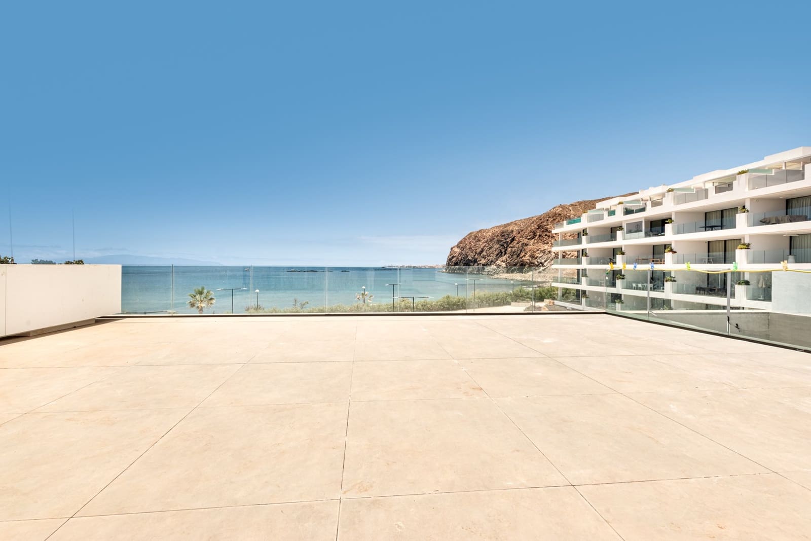 Erhverv til salg i Palm-Mar - € 750.000 (Ref: 9353851)