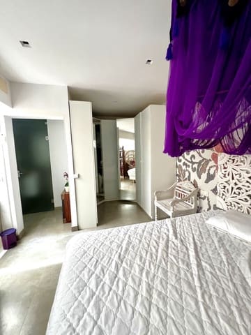 3 slaapkamer Appartement te koop in La Caleta Adeje, Adeje met zwembad - € 1.290.000 (Ref: 9353852)